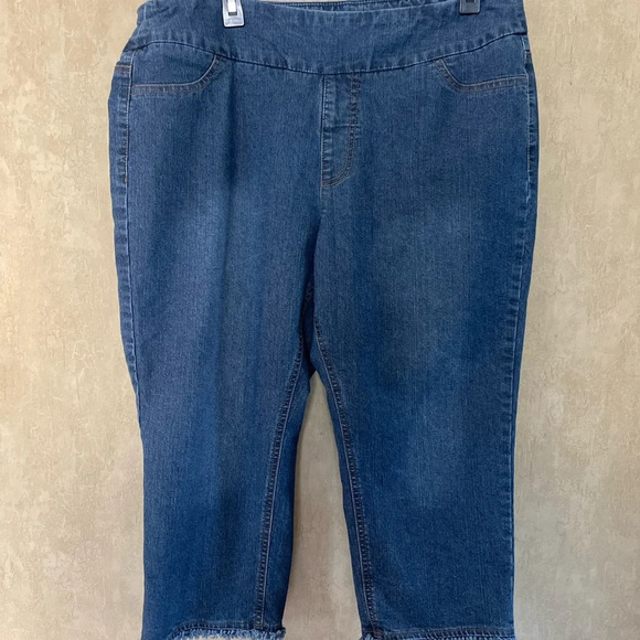 Soft Surroundings Crop Pull On Midnight Metro Crop Denim Pants Jeans Size:PL - Picture 11 of 14